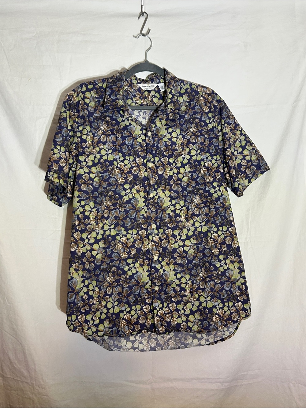 Men's Kennington LTD Navy Floral Short-Sleeve Button-Up Shirt XL runs small
